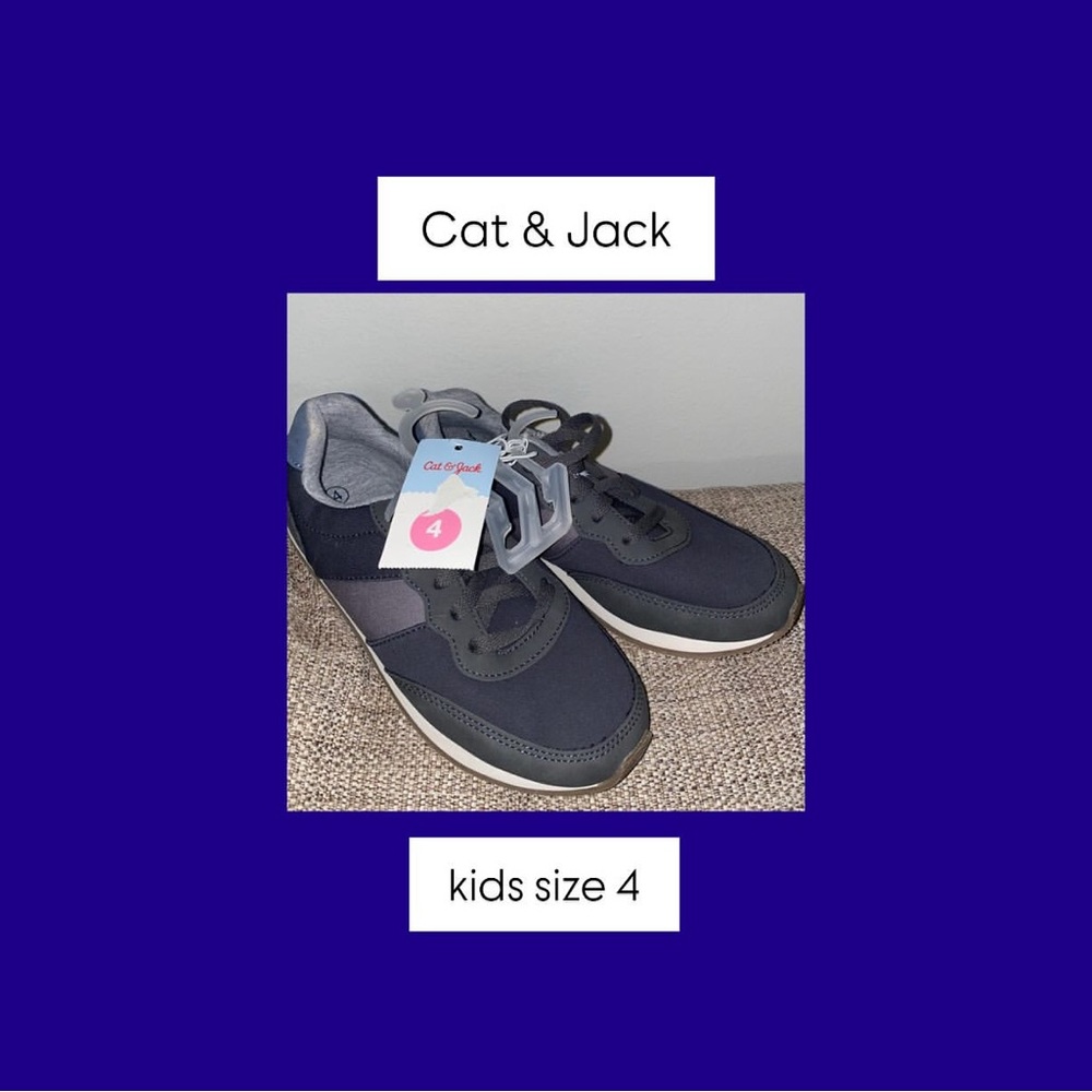 Cat & Jack Kids Gray and Black Sneakers